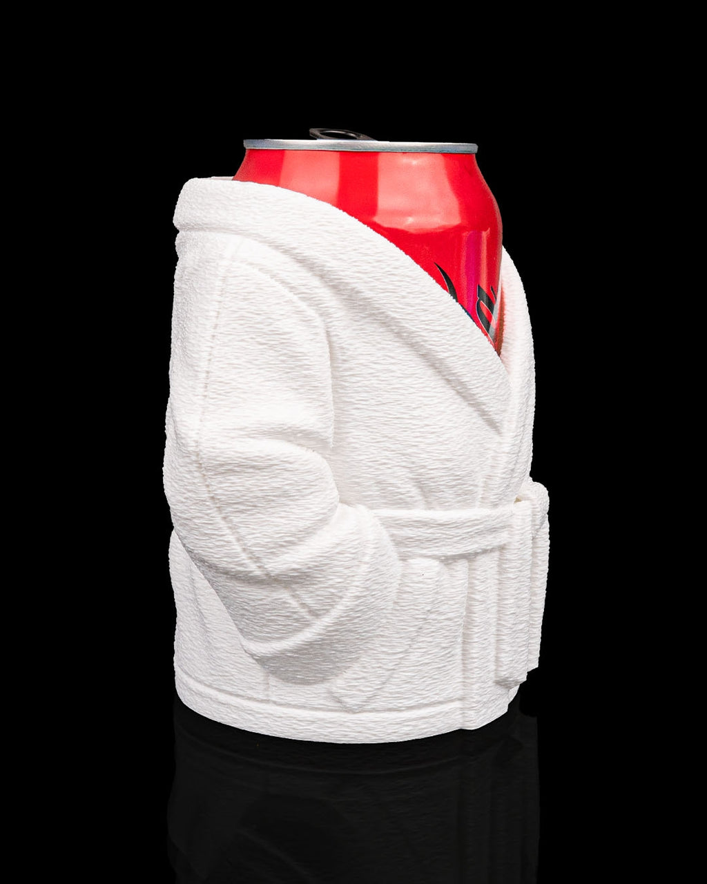 Bathrobe-style can holder