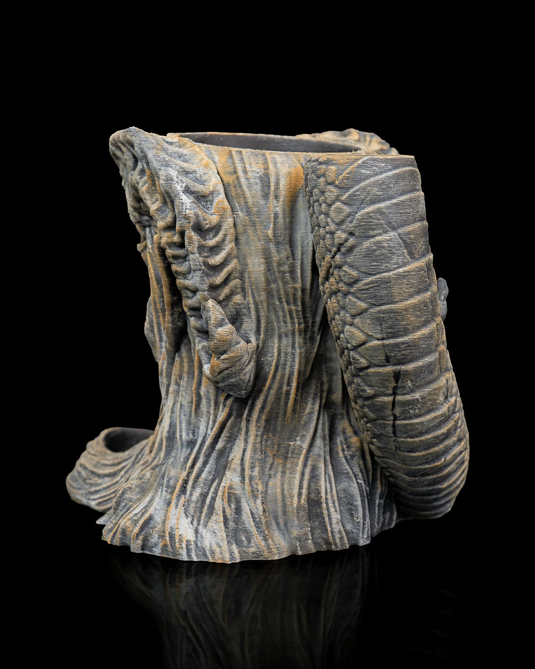 Detailed Infernal Gambit dice tower can holder